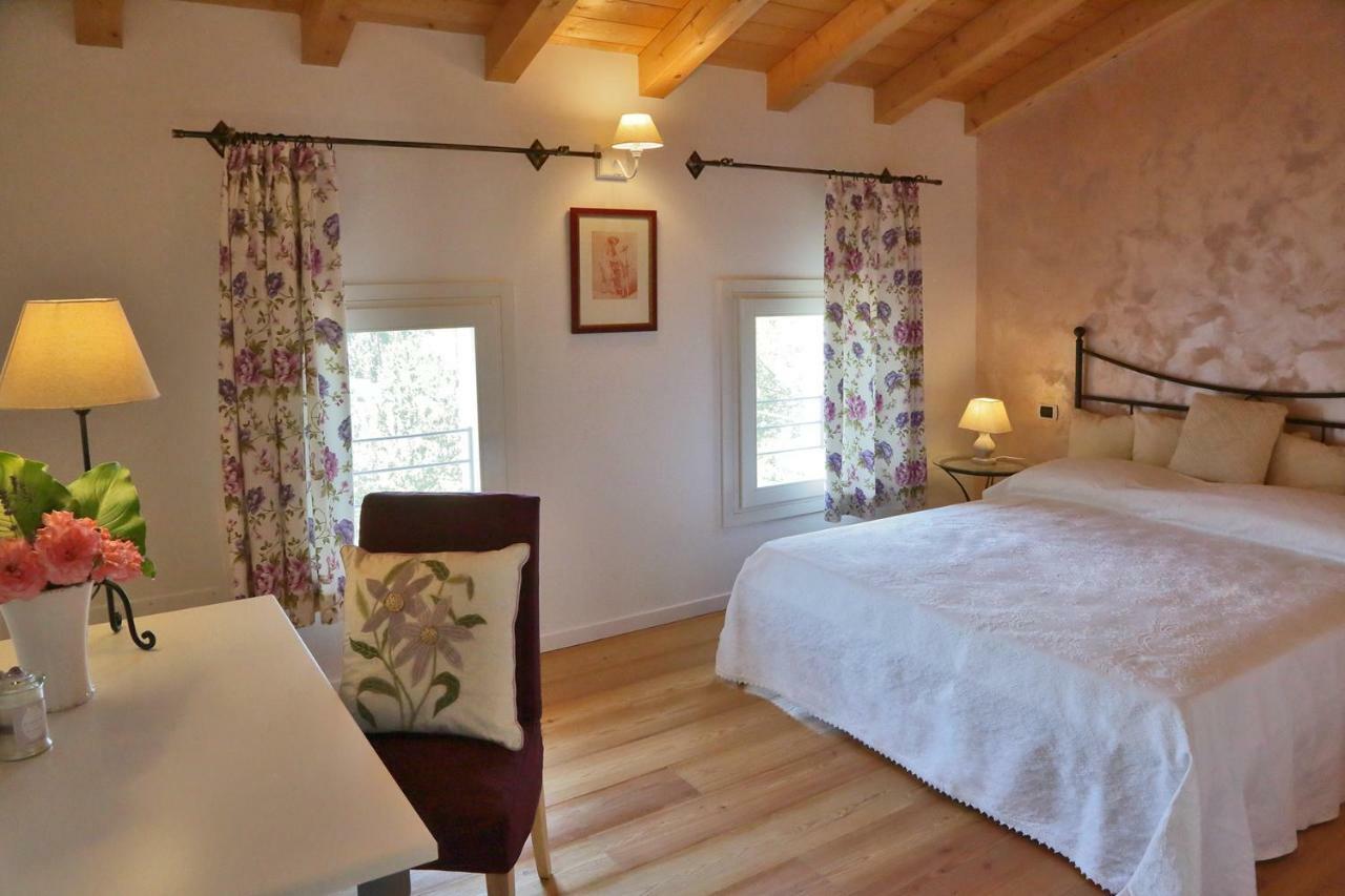 Bed and Breakfast La Fonte Fontanafredda Zewnętrze zdjęcie